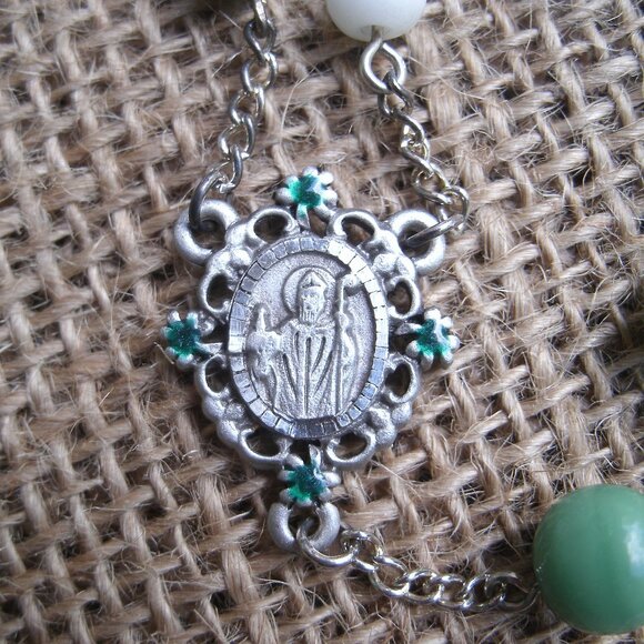 Handmade Celtic Crucifix Rosary Cats Eye Beads - Picture 3 of 12